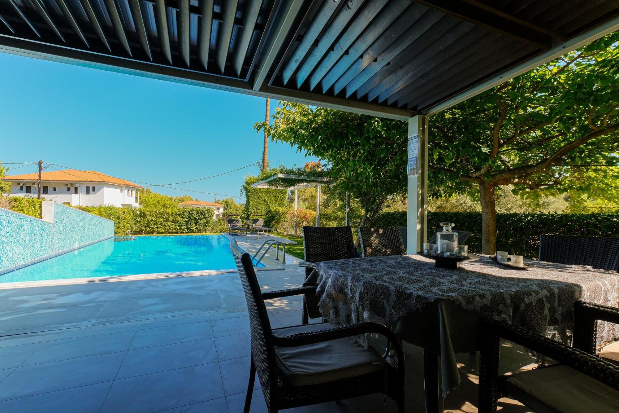 Deluxe Chrousso Pool Villa Paliouri Exteriör bild